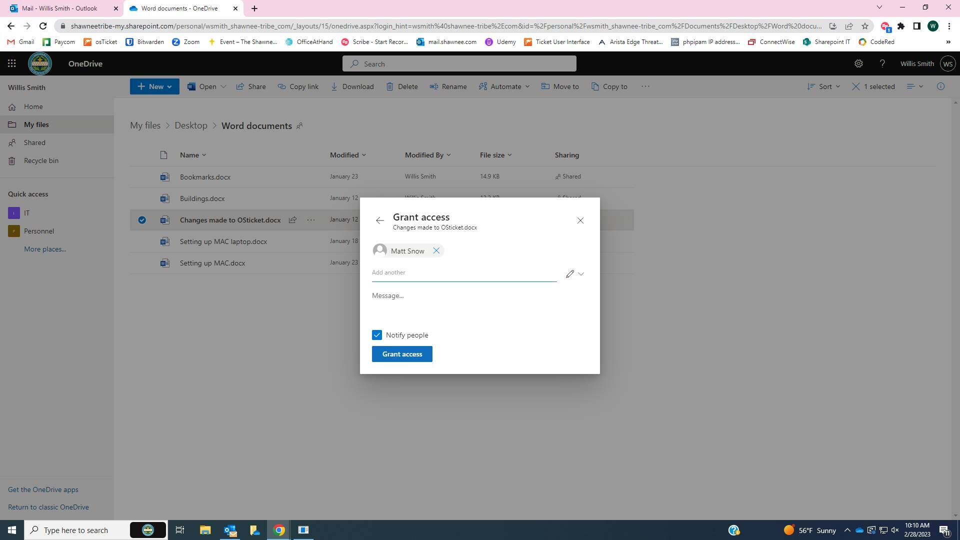 Screenshot of: Choose to notify and select the Grant access button.